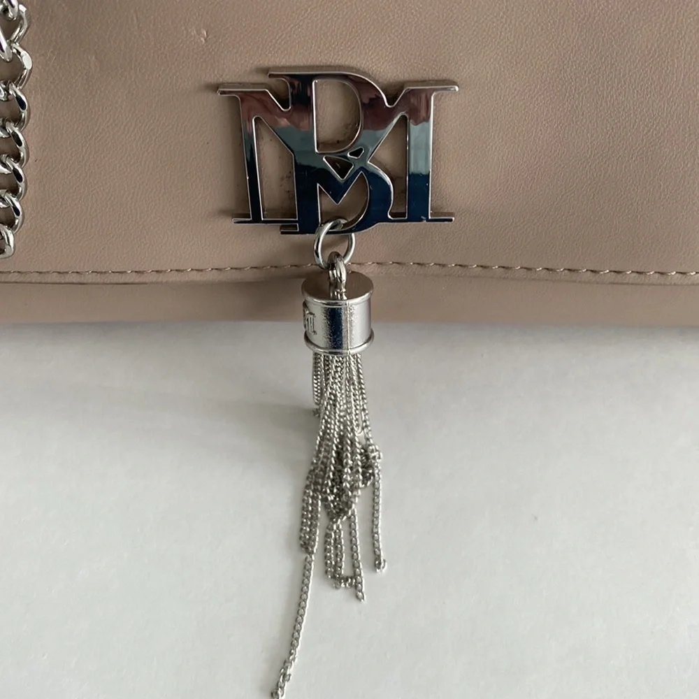 Women’s Metal Fringe Vegan Leather Purse BADGLEY MISCHKA Taupe - Picture 2 of 7